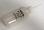 Dispensing bottle with blunt needle